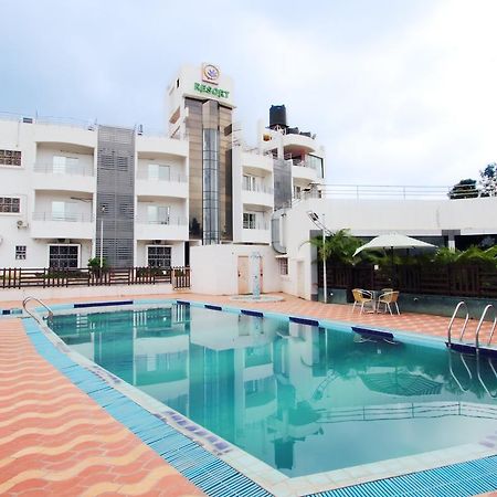 Palette - Spring Hills Resort Pirangut Екстериор снимка